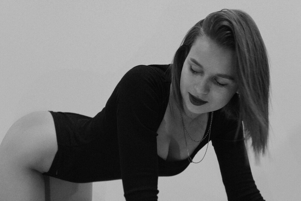 Pornstar Experience (PSE) – find eksklusive pornstar-escortannoncer på myescort.dk. Vælg erfarne piger til en intens, mindblowing og diskret oplevelse.
